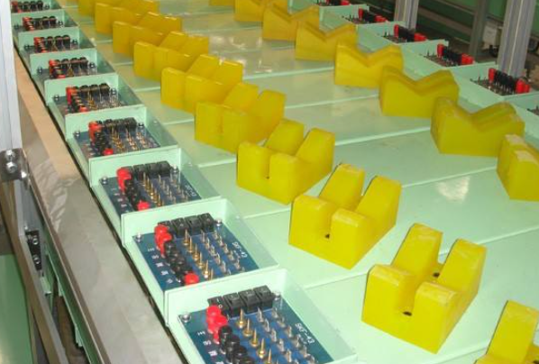 工業平板電腦在產線檢測設備.png 工業平板電腦在產線檢測設備.png