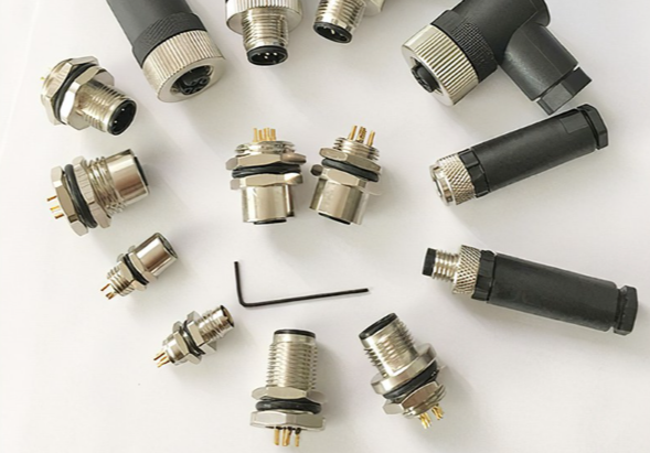 1個VGA接口.png 1個VGA接口.png