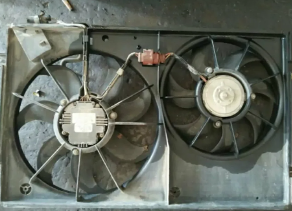 故障現象描述.png 故障現象描述.png