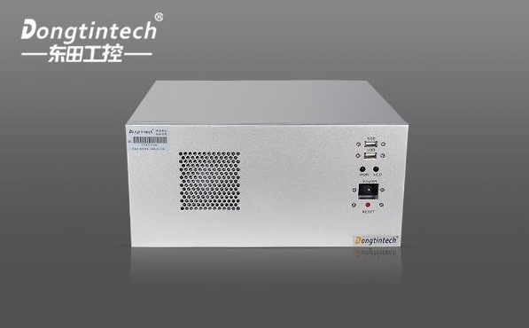 軌道交通技術升級:壁掛式工控機的應用案例