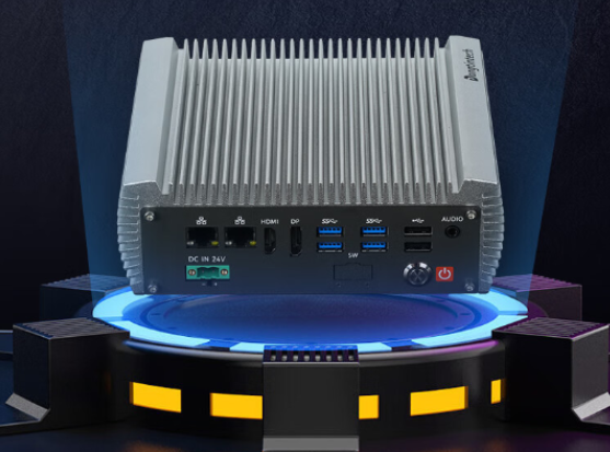 智慧交通必備小型工控機(jī),穩(wěn)定控制交通信號(hào)燈