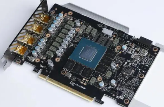 深度學(xué)習(xí)工控機(jī)的核心配置.png 深度學(xué)習(xí)工控機(jī)的核心配置.png