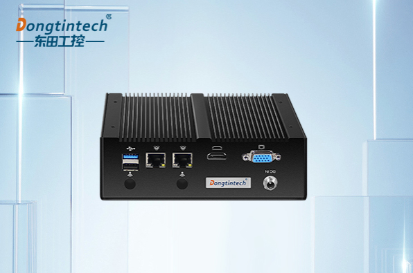 東田嵌入式無風扇工控機.png 東田嵌入式無風扇工控機.png