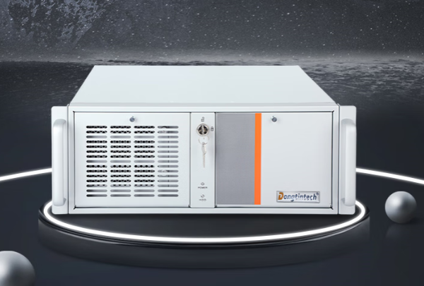 東田4U上架式工控機.png 東田4U上架式工控機.png