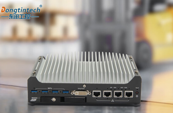 東田嵌入式工控機(jī).png 東田嵌入式工控機(jī).png