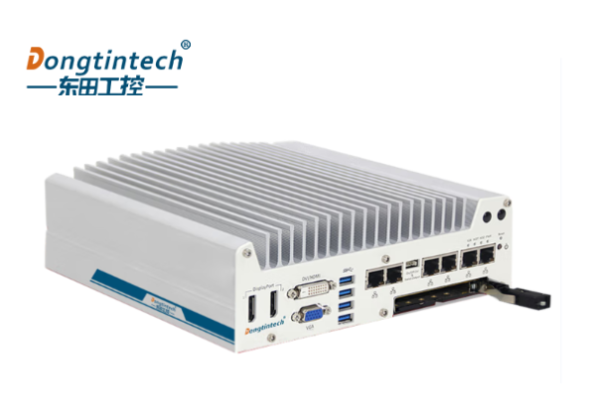東田嵌入式智駕工控機(jī).png