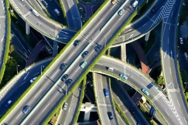 微型主機(jī)電腦賦能智能交通:高效暢通新選擇