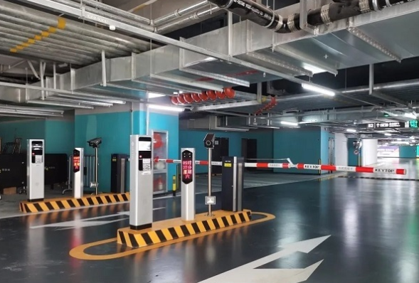 電力巡檢場景:東田2U工控機的高效適配與價值落地