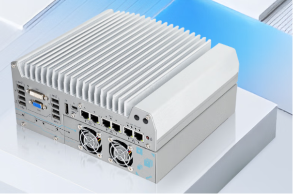 東田嵌入式工控機(jī).png 東田嵌入式工控機(jī).png