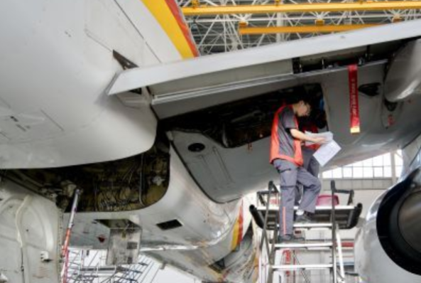 東田手持加固平板,助力航空維修智能化升級