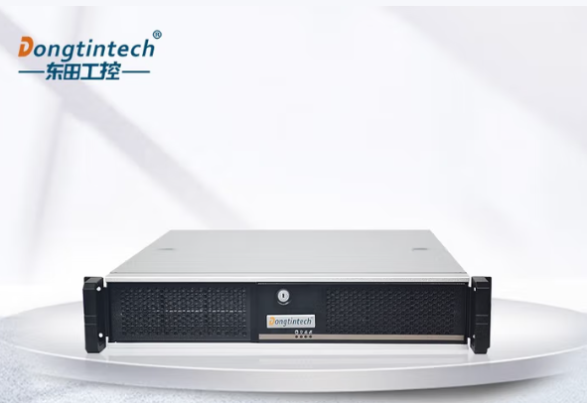 東田2U上架式工控機.png 東田2U上架式工控機.png