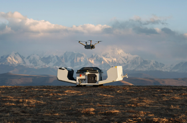 國防安全|信創(chuàng)國產(chǎn)化飛騰工控機(jī)在無人機(jī)車載數(shù)據(jù)采集中的應(yīng)用